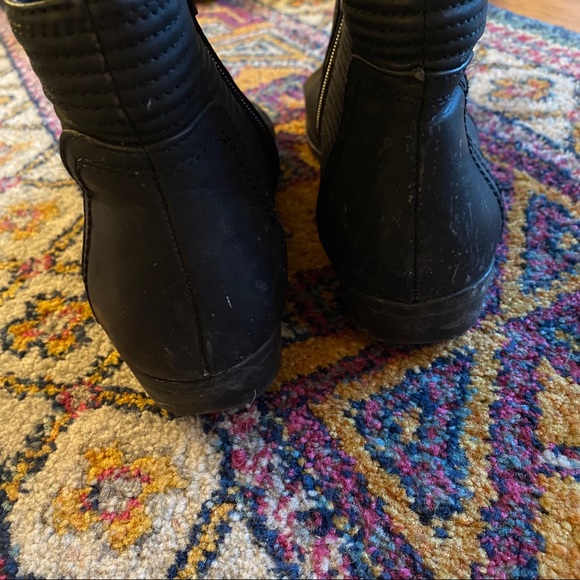 Black ankle boots - Picture 2 of 4
